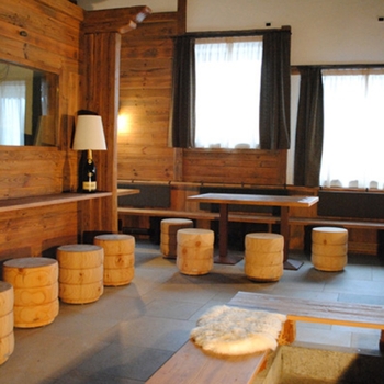 Amazzonia, Pietre Native