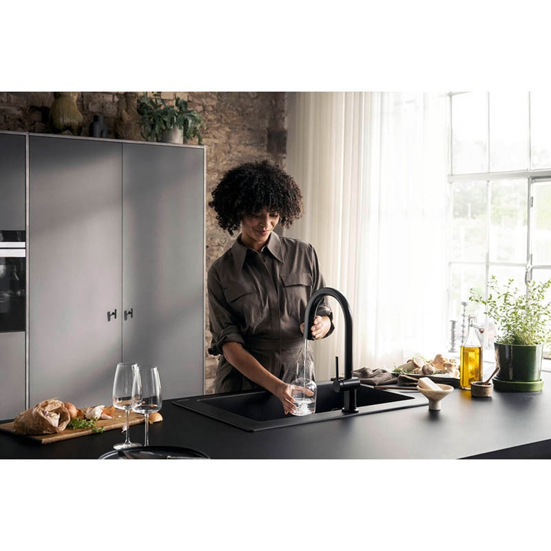Baterie de bucatarie, Hansgrohe, Aqittura M91 210, sBox, pipa extractibila, negru mat