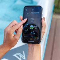 Minipiscină Atlas PeakLife Premium Plus, cu capac, jeturi luminoase și sistem WIS integrat